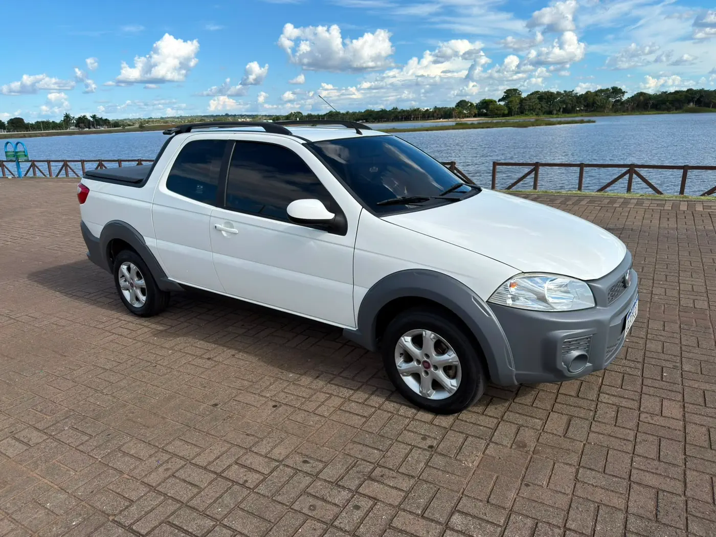 FIAT Strada Hard Working CD 1.4 - Foto 2 de 9