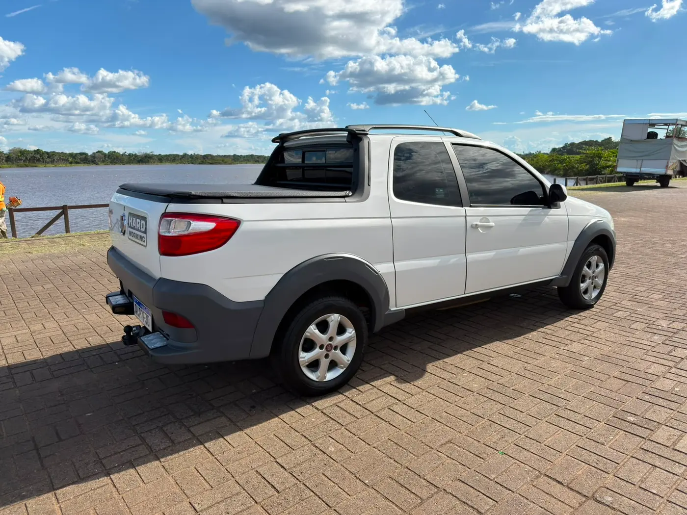 FIAT Strada Hard Working CD 1.4 - Foto 3 de 9